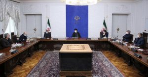 آموزش حضوری مدارس مشروط به تمهید شرایط/ احتمال تمدید محدودیت‌ها