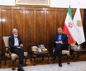 آمادگی وزارت امور خارجه برای توسعه زبان فارسی در خارج از ایران