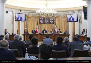 جلب مشارکت مردم و عمل به توصیه‌های رهبری، دو عامل مهم موفقیت دولت