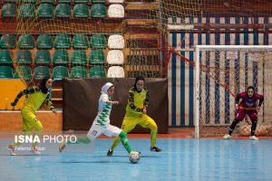 سرمربی فوتسال بانوان اصفهان: به ناهماهنگ بودنمان باختیم/ زهرا خانی: داوری ضعیف بود